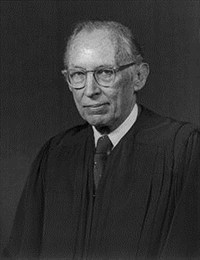 Lewis Powell official portrait
