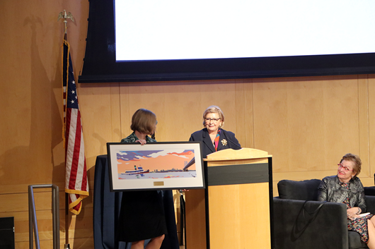 Melanie Foreman presenting the Hon. Lowell Reed award to the Hon. Cyntha M. Rufe