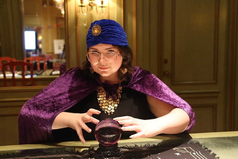 Fortune Teller